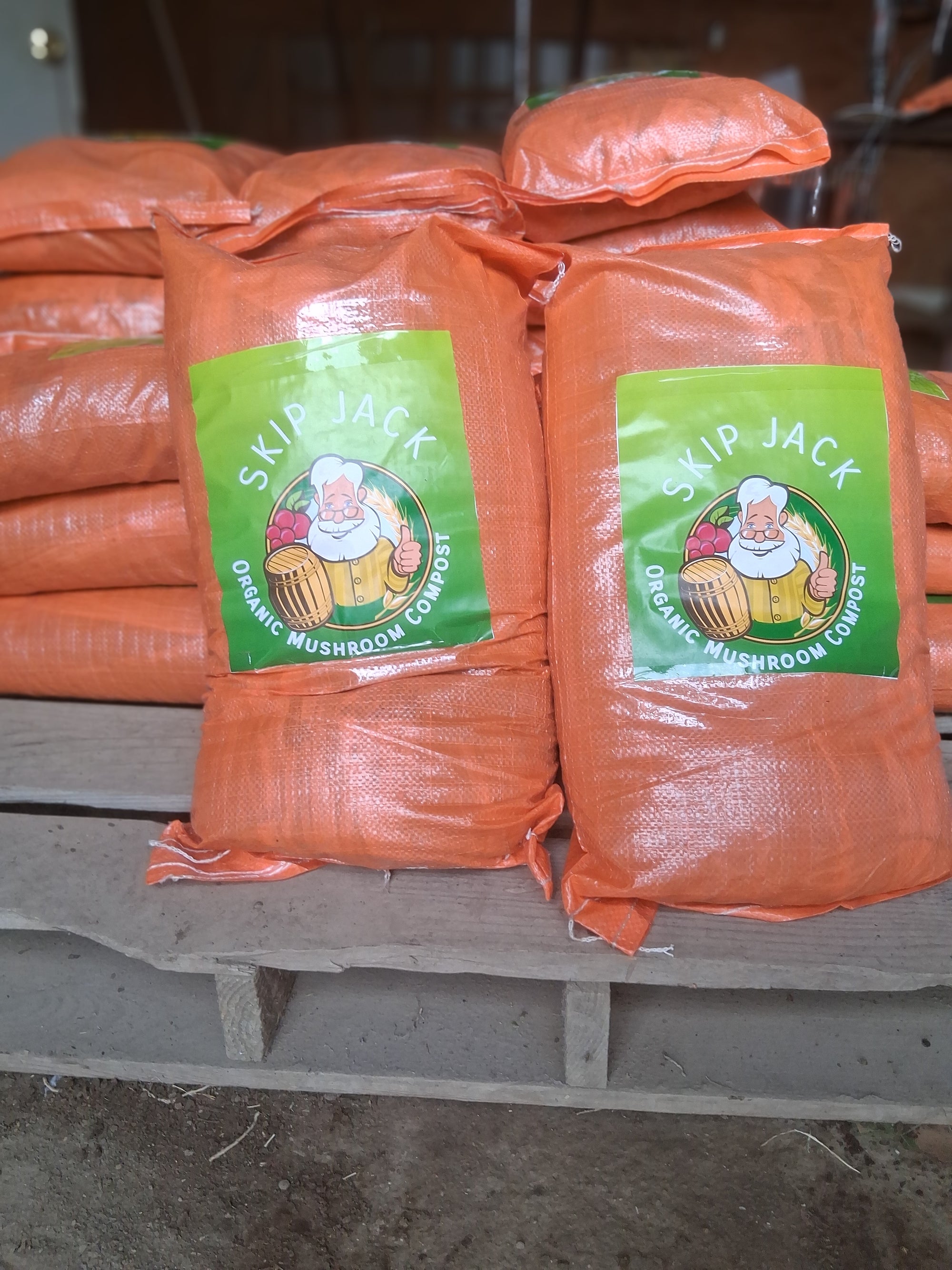 8 lbs $10 Mushroom Compost - No Garden Should Be Without It!! **